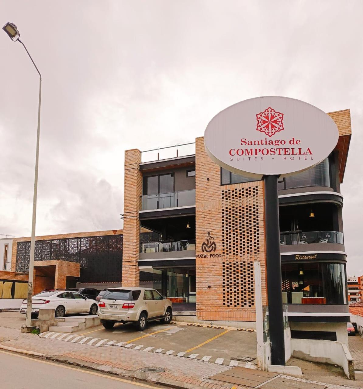 Hotel Santiago De Compostella Suites Куенка Екстериор снимка
